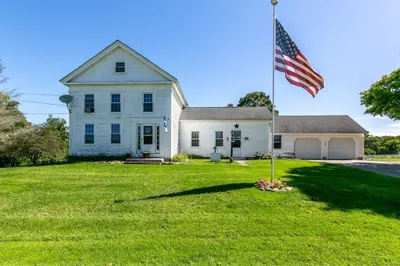 127 Dresser Hill Rd