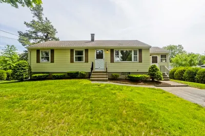 51 Hardy St