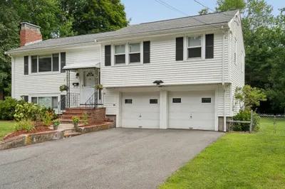 129 Chickering Road 1