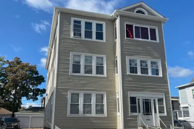 24 Arthur Street #1 1