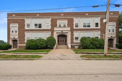 21 Middlesex Ave #303 1