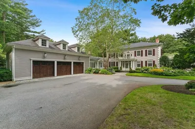 1 Colburn Road 1