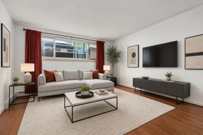 20 Radcliffe Rd #105 1