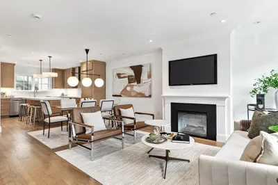 253 W. 3rd St #253