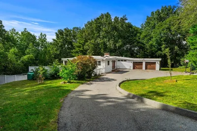 42 Farview Ave 1