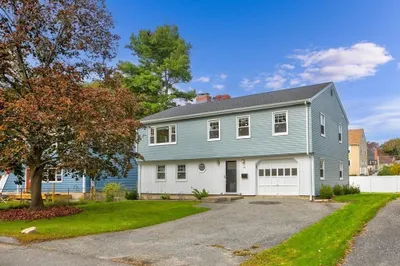74 Heywood Ave