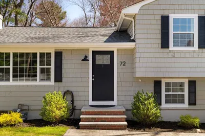 72 Wilmington Rd 1