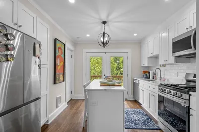 335 Hyde Park Ave #2
