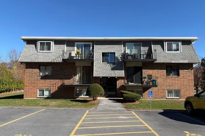 176 Maple Ave #2-26