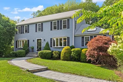 10 Magnolia Rd