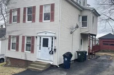 10 Charles St