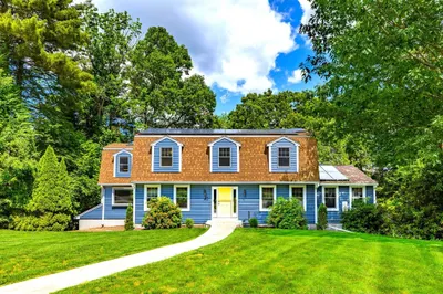 40 Crestview Dr 1