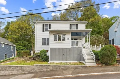 29 Woodlawn St 1