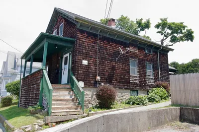 100 Ridge St