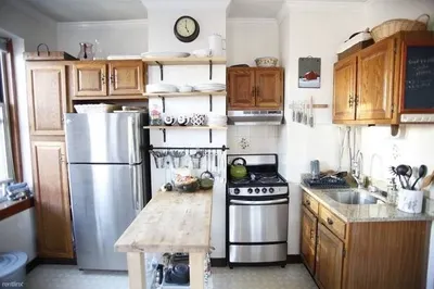 34 S Russell St #5R