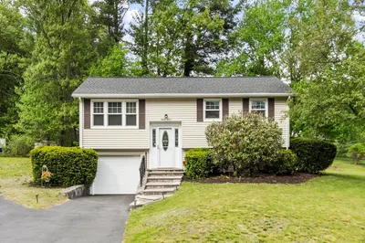 27 Dexter Ave