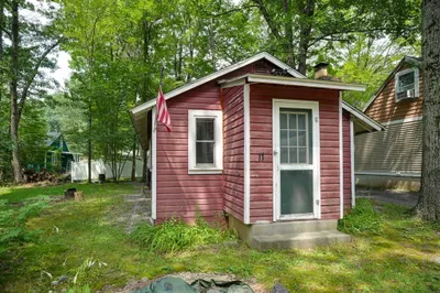 11 Kinnear Ave 1