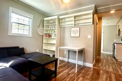 17 Naomi St #2 1