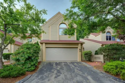 7 Wainwright Road #97