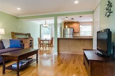 58 Robert Dr #58