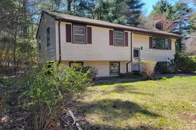 32 Shirley Rd