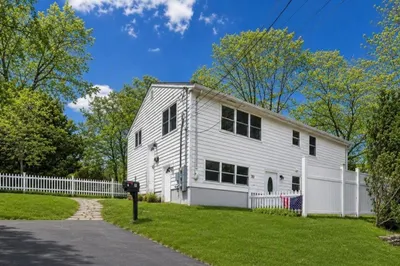 150 Grove St #1 1