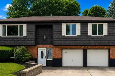 11 Bristol Ave 1