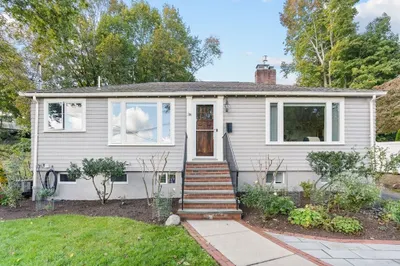36 Old Mystic St 1