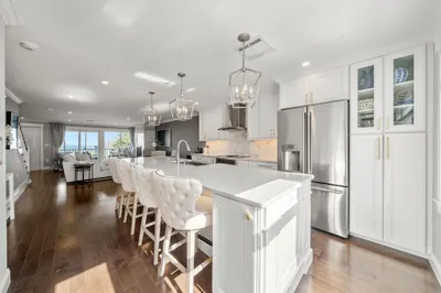 8 Sea Cliff Dr #8 1
