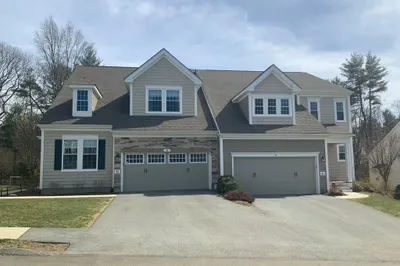 43 Brooksmont Dr #8 1