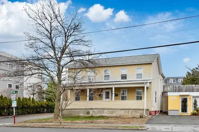158 Adams Street