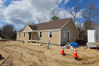 87 Acapesket Rd #2B 1