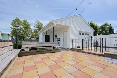 115 Charger St 1