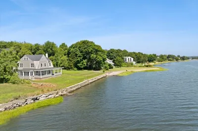 1366 Gardners Neck Rd 1
