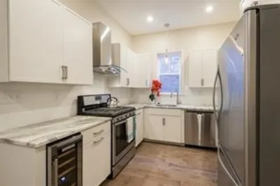 131 Mount Vernon St #First Floor 1
