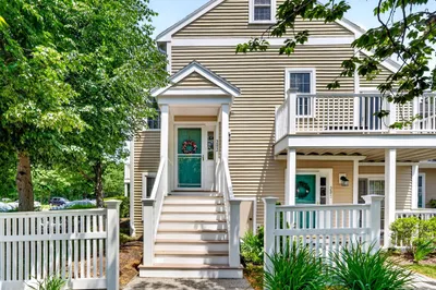202 Allerton Commons Lane #202 1
