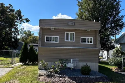 193 Shoreline Drive