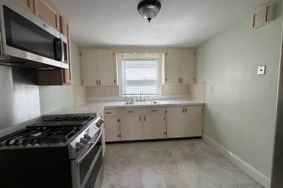 36 Barstow St #1