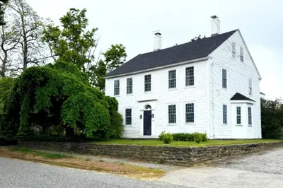 82 Petersham Rd 1