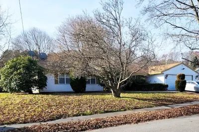 4 Walden Hill Drive