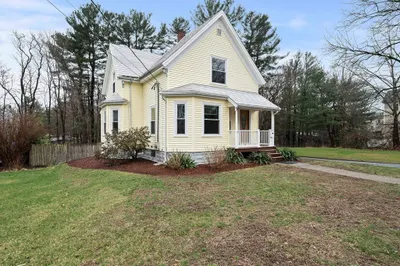 34 Greenwood St