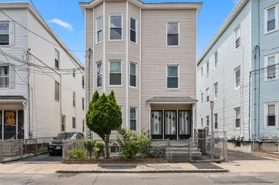 25 Linden St 1