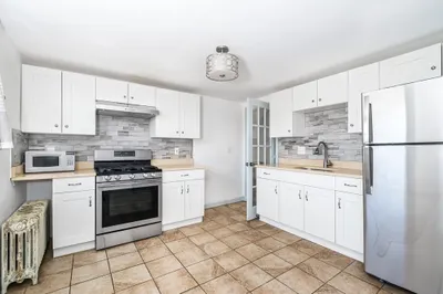 7-9 Dexter St #7 1