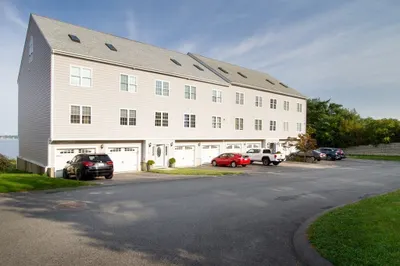 273 Draper Street #6 1