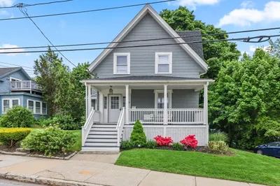 125 Montvale Ave #B 1