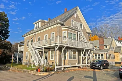 285 W Elm St 1