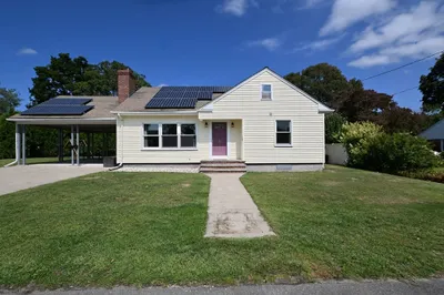 33 Harbeck St 1