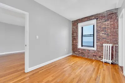 285 Lynn Shore Drive #207 1