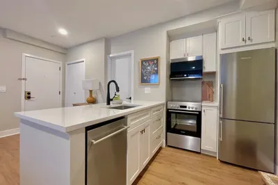 703 Massachusetts Ave #12