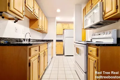 108 Jersey St #D